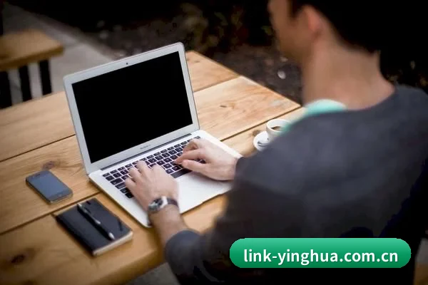 大数据脱水 - 全面拥抱AI查重与舆情预警系统，雷达级塌房风险提前预测，为千万粉丝打造最坚实的防雷护盾。